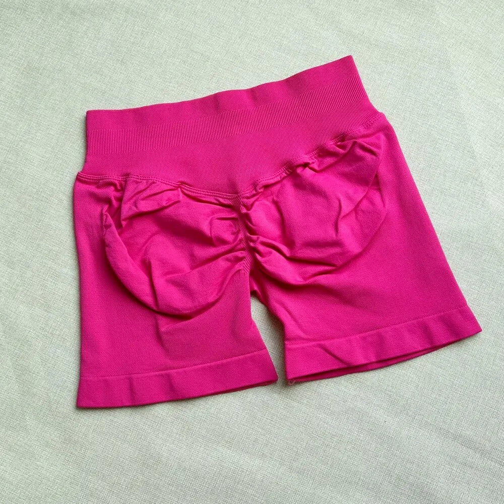 Women Impact Shorts With Logo Low Ribbed Waist Yoga Shorts Seamless Scrunch Bum Workout Gym Shorts Booty Running Shorts